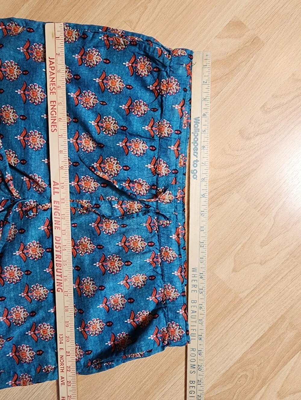 Sundance 100% Cotton Lightweight Pull On Drawstring Shorts Blue Pattern Large